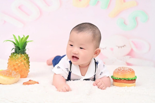 广饶八个月宝宝打嗝